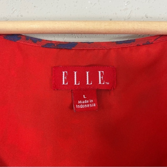 🦋 Elle Red Blue Floral Ruffle Belted Blouse Office Casual Large - Picture 2 of 4